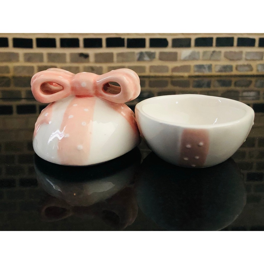 Jay Willfred Andrea by Sadek Egg Trinket Box Pink White & Polka Dot Bow Vintage - Picture 3 of 7